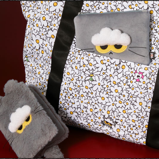 (PRE-ORDER) G-DRAGON x ZO&FRIENDS: ZOAful - ZOA MULTI POUCH