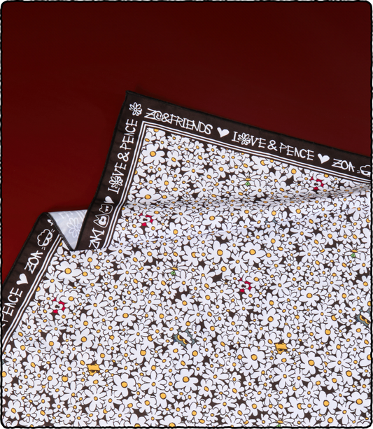 (PRE-ORDER) G-DRAGON x ZO&FRIENDS: ZOAful - SCARF