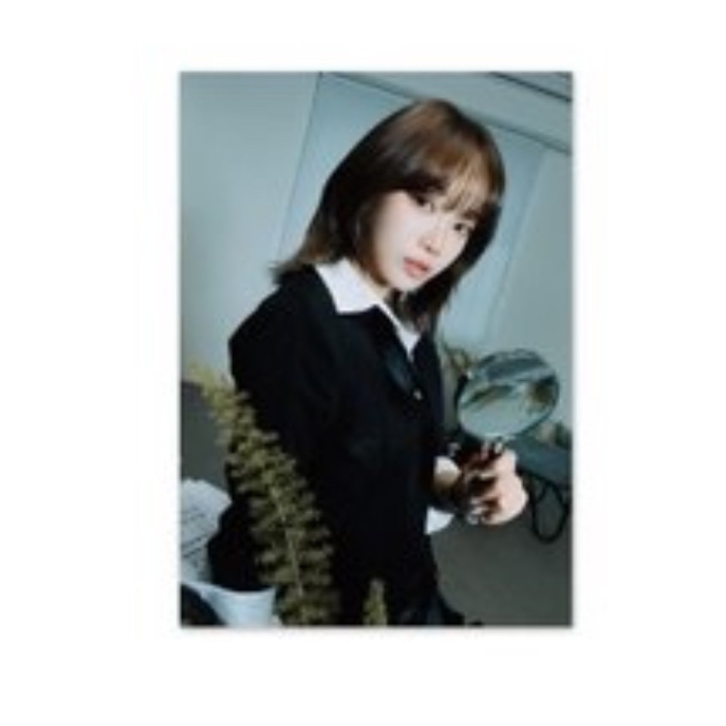 (PRE-ORDER) LE SSERAFIM 2026 SEASON’S GREETINGS POP-UP - 3D POSTER