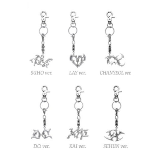 (PRE-ORDER) EXO POP-UP [REVERXE THE WORLD] - METAL CHARM KEY RING