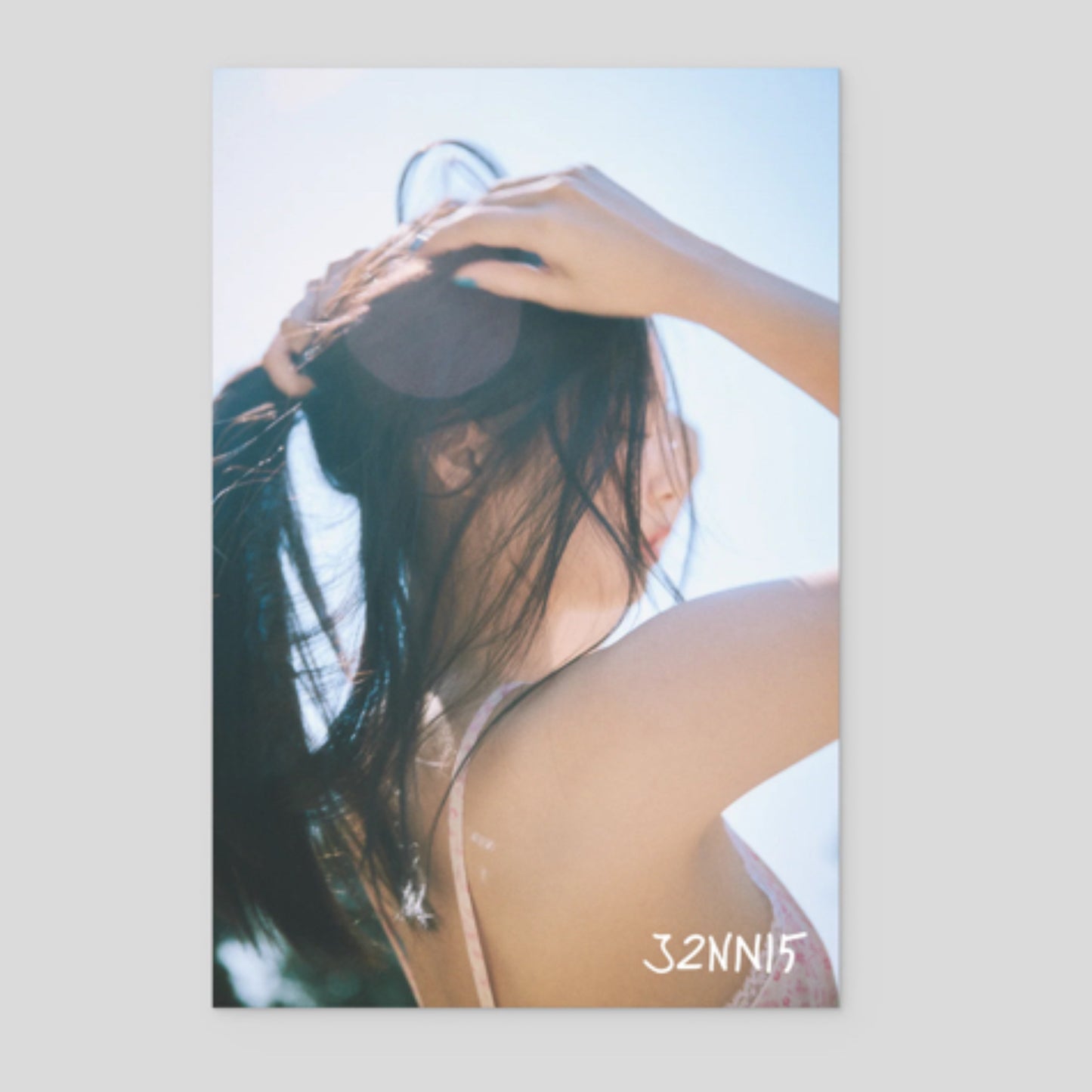 (PRE-ORDER) JENNIE Photo Exhibition <J2NNI5> OFFICIAL MD - POSTCARD (RANDOM)