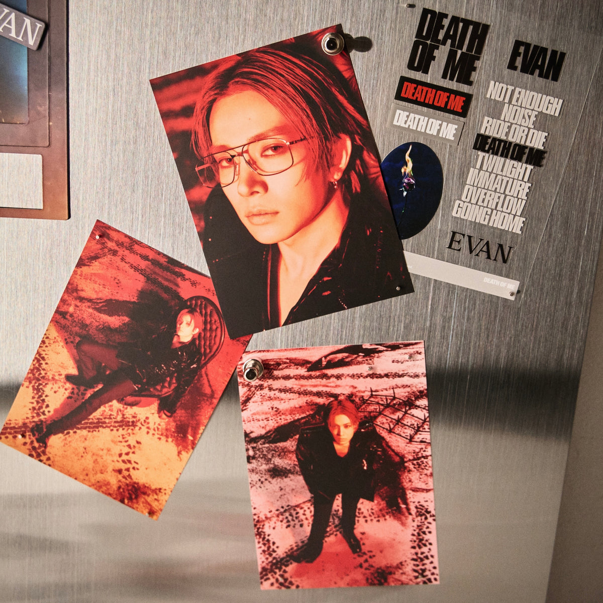 (PRE-ORDER) EVAN 'DEATH OF ME' POP-UP - POSTCARD & STICKER SET