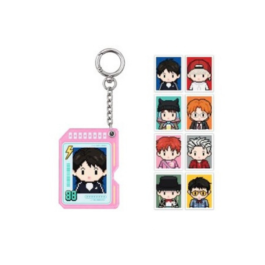 (PRE-ORDER) G-DRAGON x FAM - ID PHOTO HOLDER KEYRING