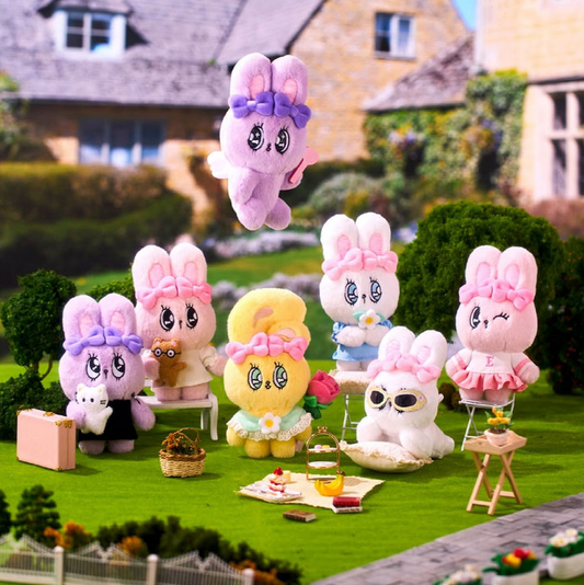 Esther Bunny Plush Keyring [Random]