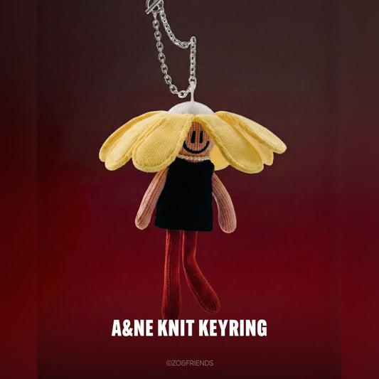 (PRE-ORDER) G-DRAGON x ZO&FRIENDS: ZOAful - A&NE KNIT KEYRING