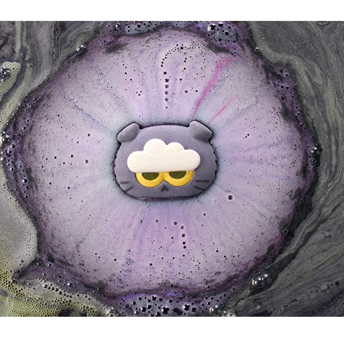 (PRE-ORDER) ZO&FRIENDS x LUSH - Cloud Cat ZOA Bath Bomb