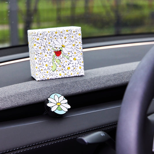 (PRE-ORDER) ZO&FRIENDS x OHSCENT - Car Diffuser