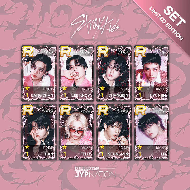 (PRE-ORDER) SUPERSTAR STAR+ING : Stray Kids Christmas Photocards