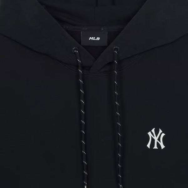 (PRE-ORDER) KARINA X MLB ‘KARINA EDITION : VOL.2’ - HOODIE