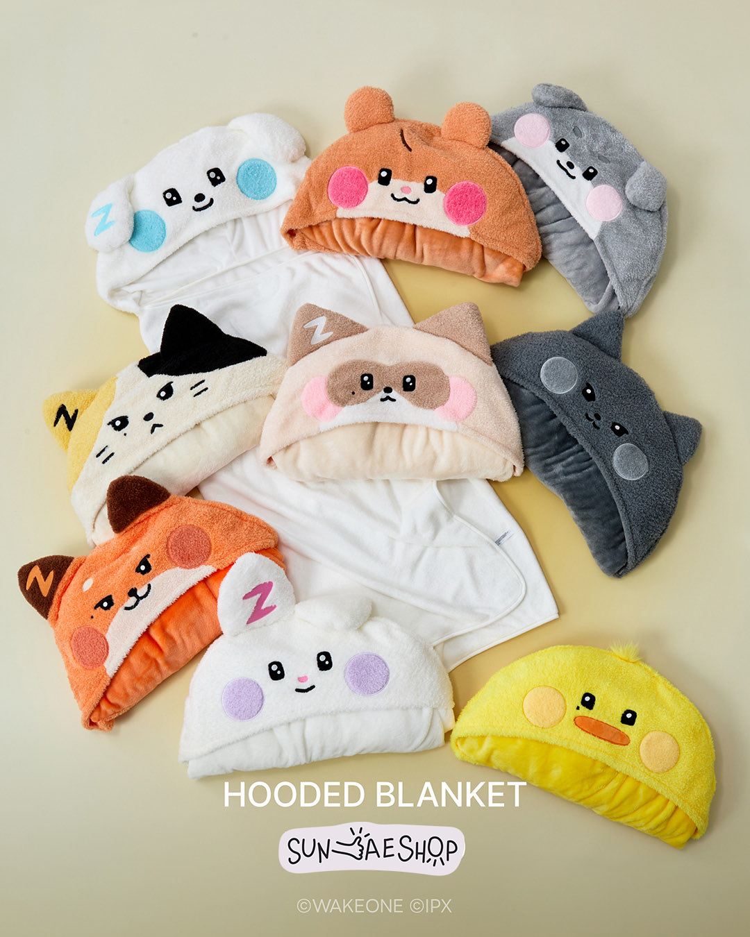[PRE-ORDER] ZERONI X Line Friends Hooded Blanket - ZEROBASEONE
