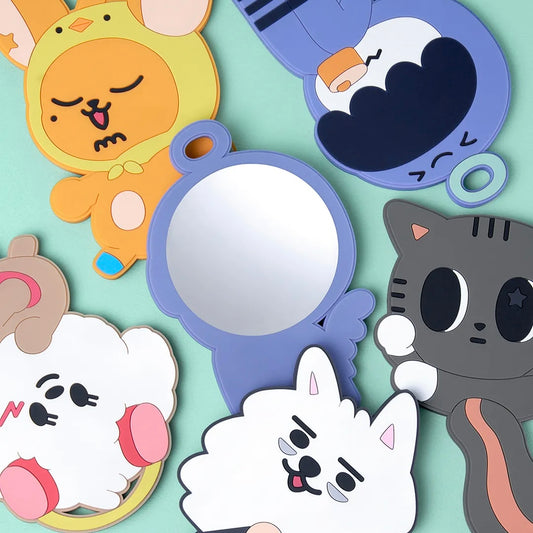(Pre-Order) TXT PPULBATU x WHIZZY - FRIENDS HAND MIRROR