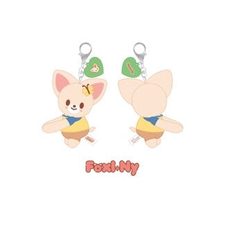 (PRE-ORDER) SKZOO x SANRIO CHARACTERS - HUG PLUSH KEYRING