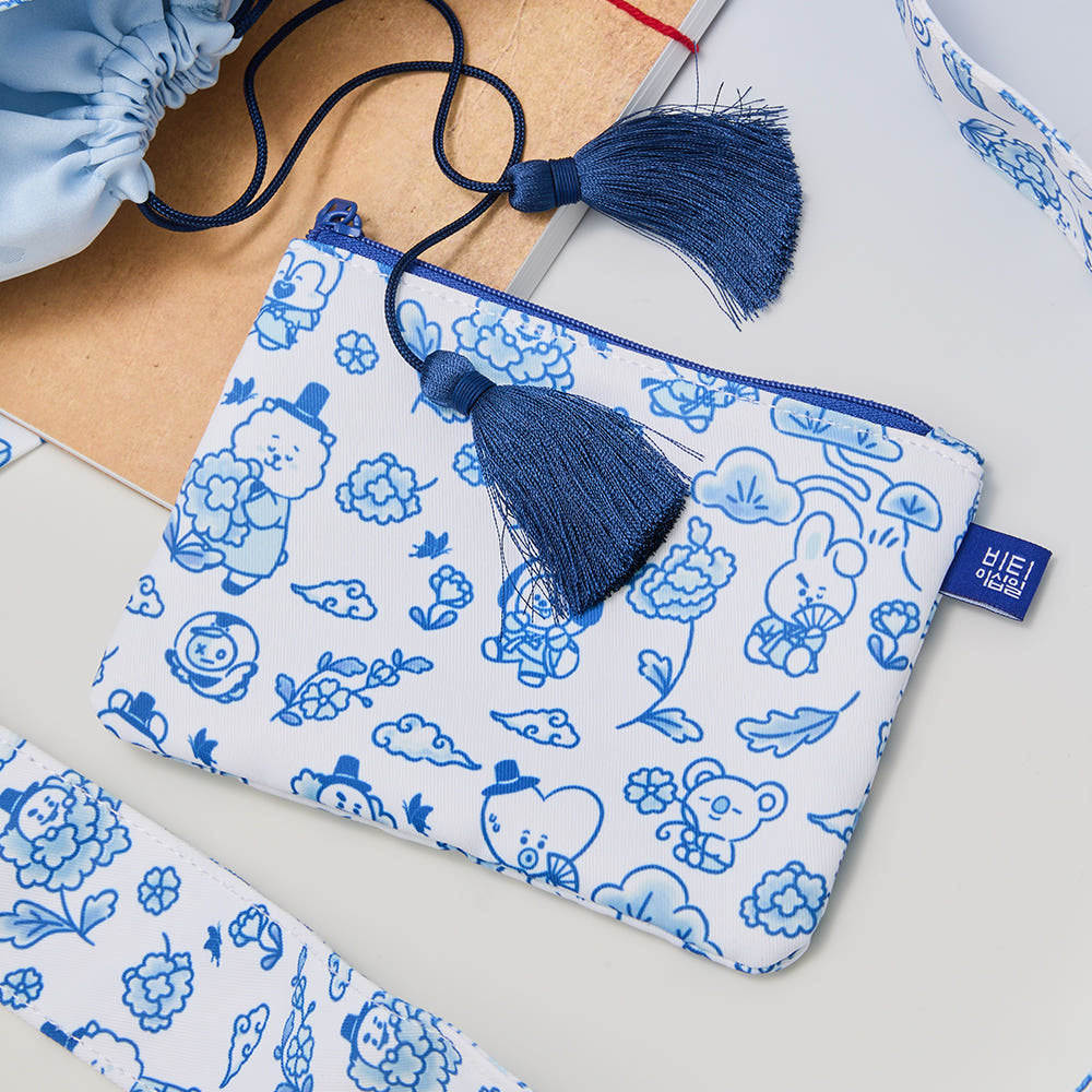 (PRE-ORDER) BT21 POUCH K-HANGARI