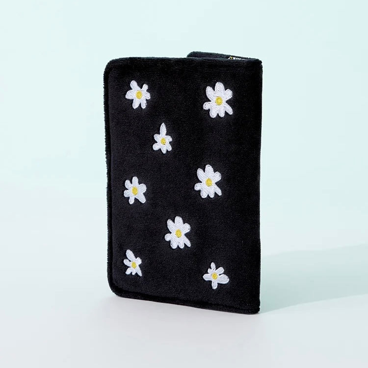 (PRE-ORDER) ZO&FRIENDS PASSPORT COVER SIGNATURE