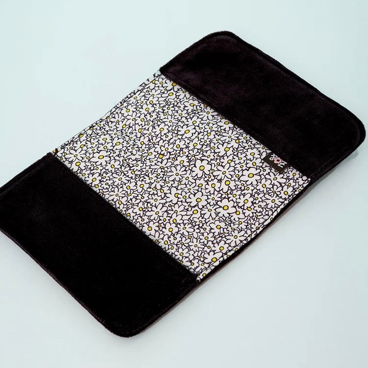 (PRE-ORDER) ZO&FRIENDS PASSPORT COVER SIGNATURE