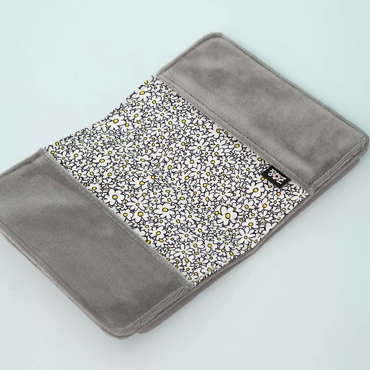 (PRE-ORDER) ZO&FRIENDS PASSPORT COVER SIGNATURE