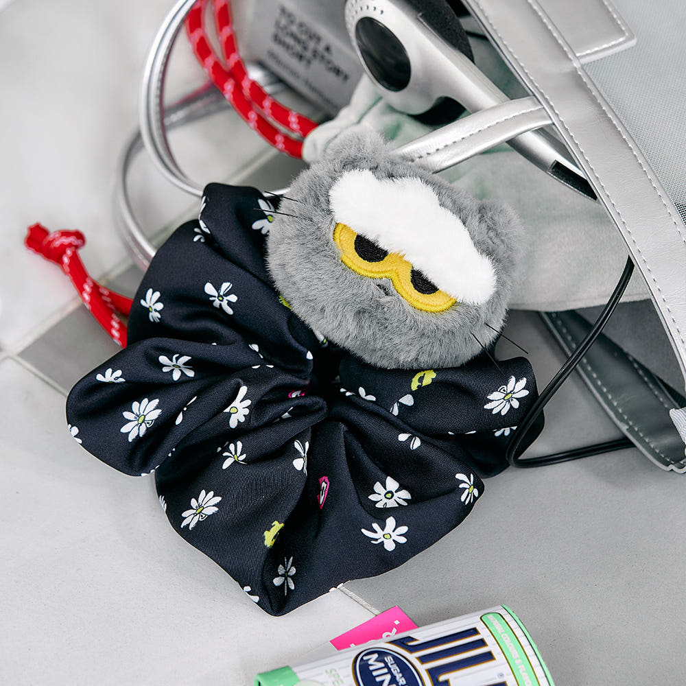 (PRE-ORDER) ZO&FRIENDS ZOA SCRUNCHIE SIGNATURE
