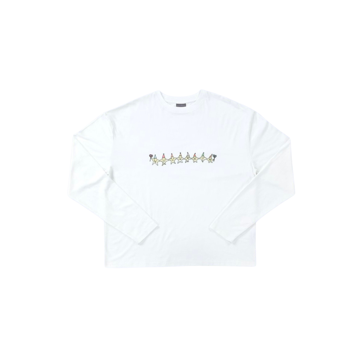 (PRE-ORDER) Hearts2Hearts [ICONIC HEART] - LONG SLEEVE