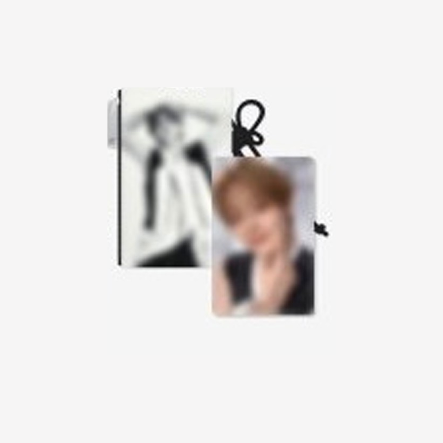 (PRE-ORDER) Stray Kids 'RUN IT SEOUL' - CARD HOLDER KEYRING