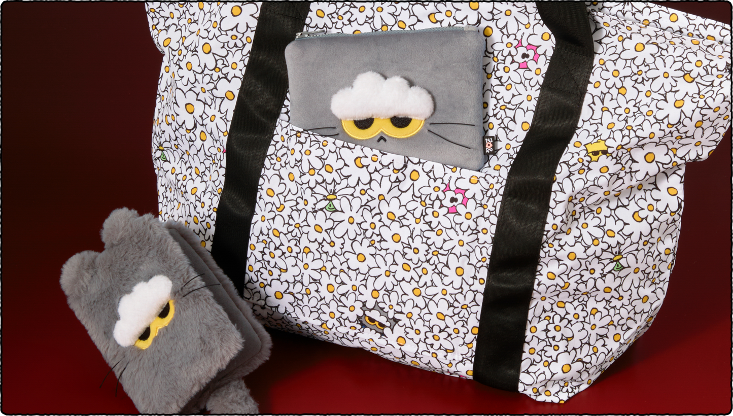 (PRE-ORDER) G-DRAGON x ZO&FRIENDS: ZOAful - FOLDABLE TRAVEL BAG